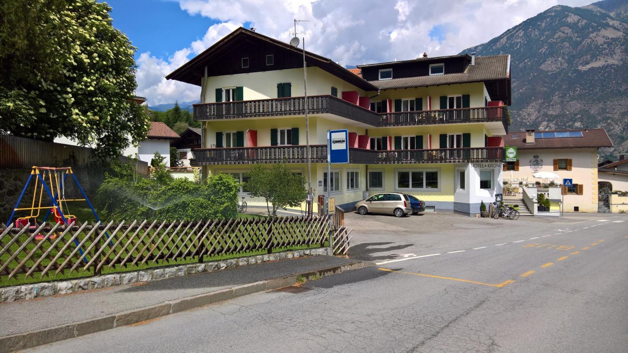 Hotel Krone Morter Buitenkant foto